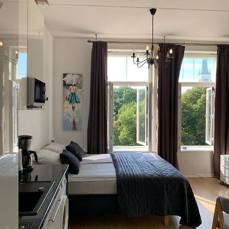 Orange Apartments Mere Tallinn Eksteriør bilde
